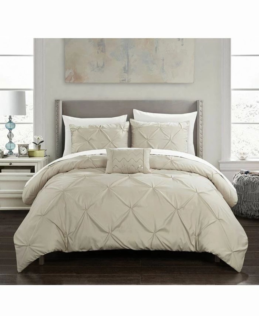 * Chic Home Daya 4-Pc. Duvet Cover Sets Duvet Covers & Sets